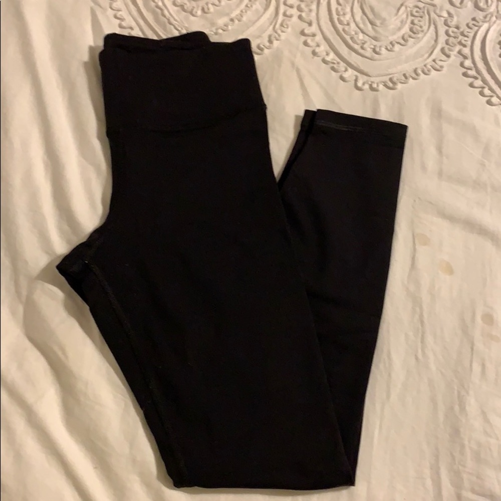 Stretchy exercise pants